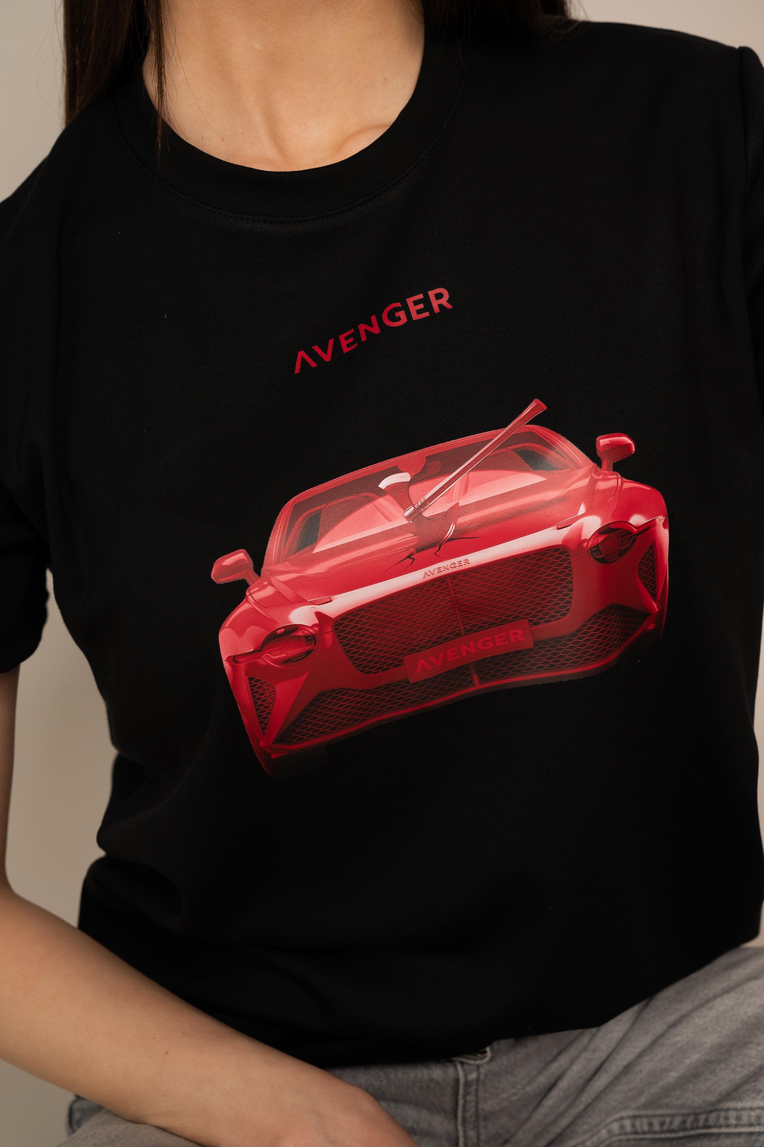 Тениска "U r next"