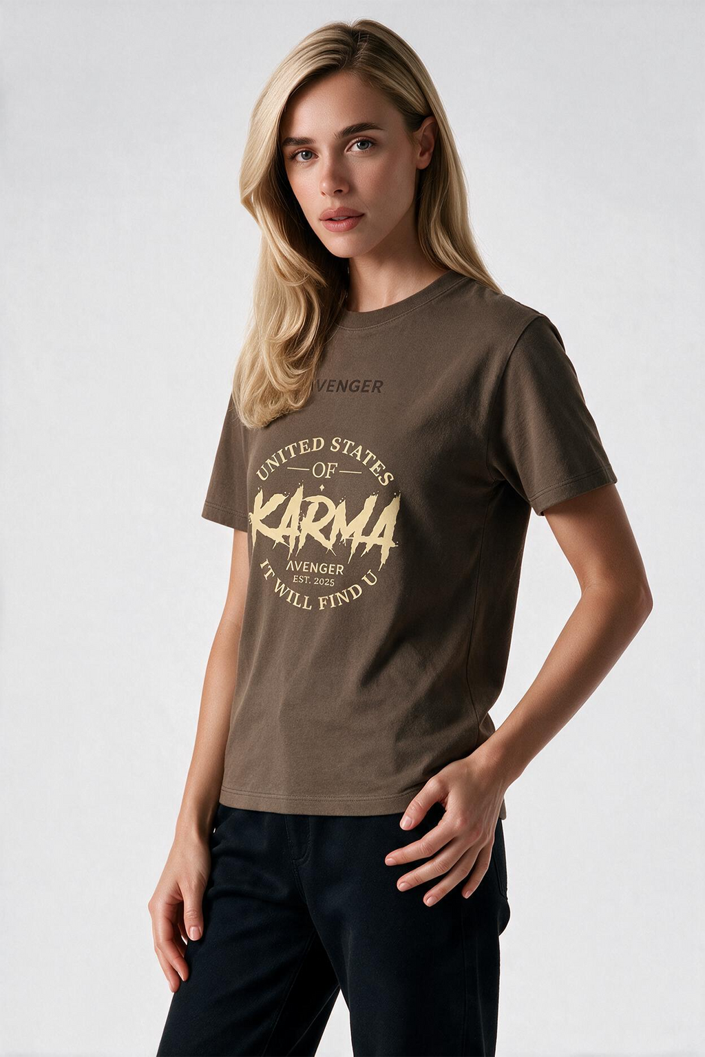 Тениска "Karma"