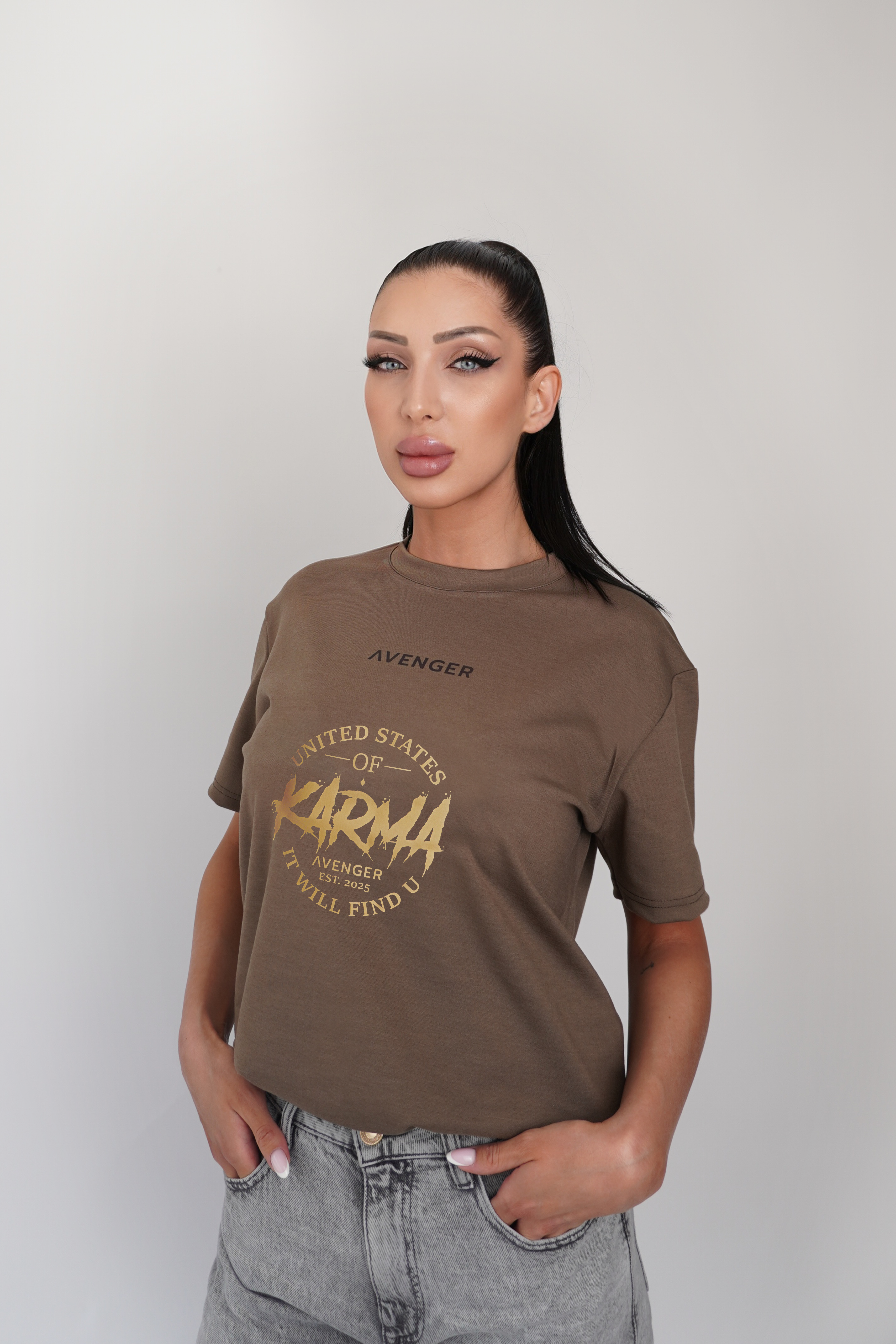 Тениска "Karma"