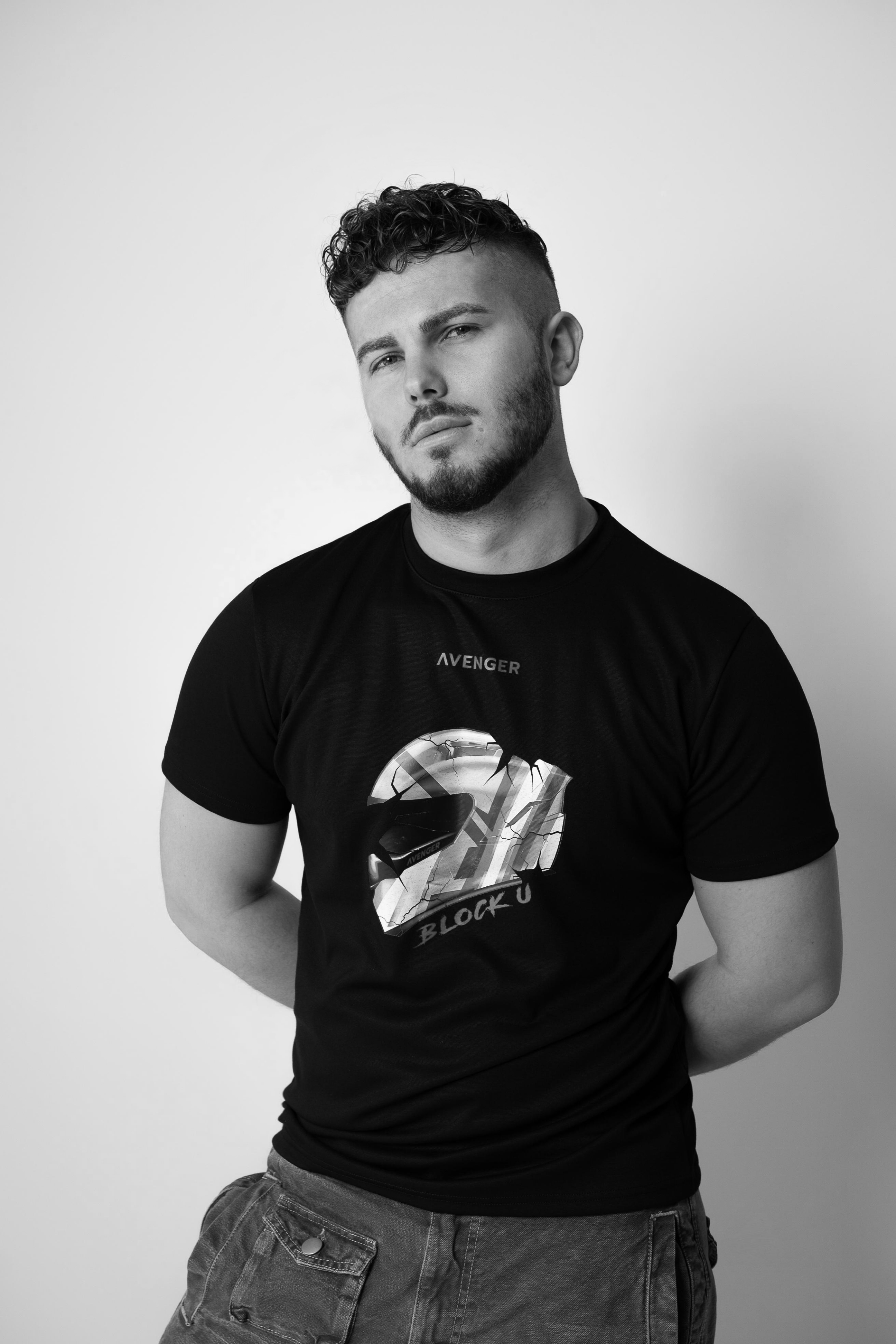 Тениска "Block u"