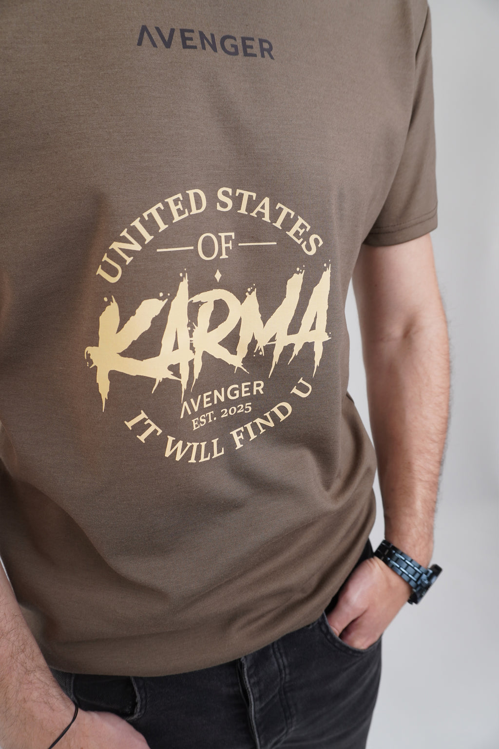Тениска "Karma"