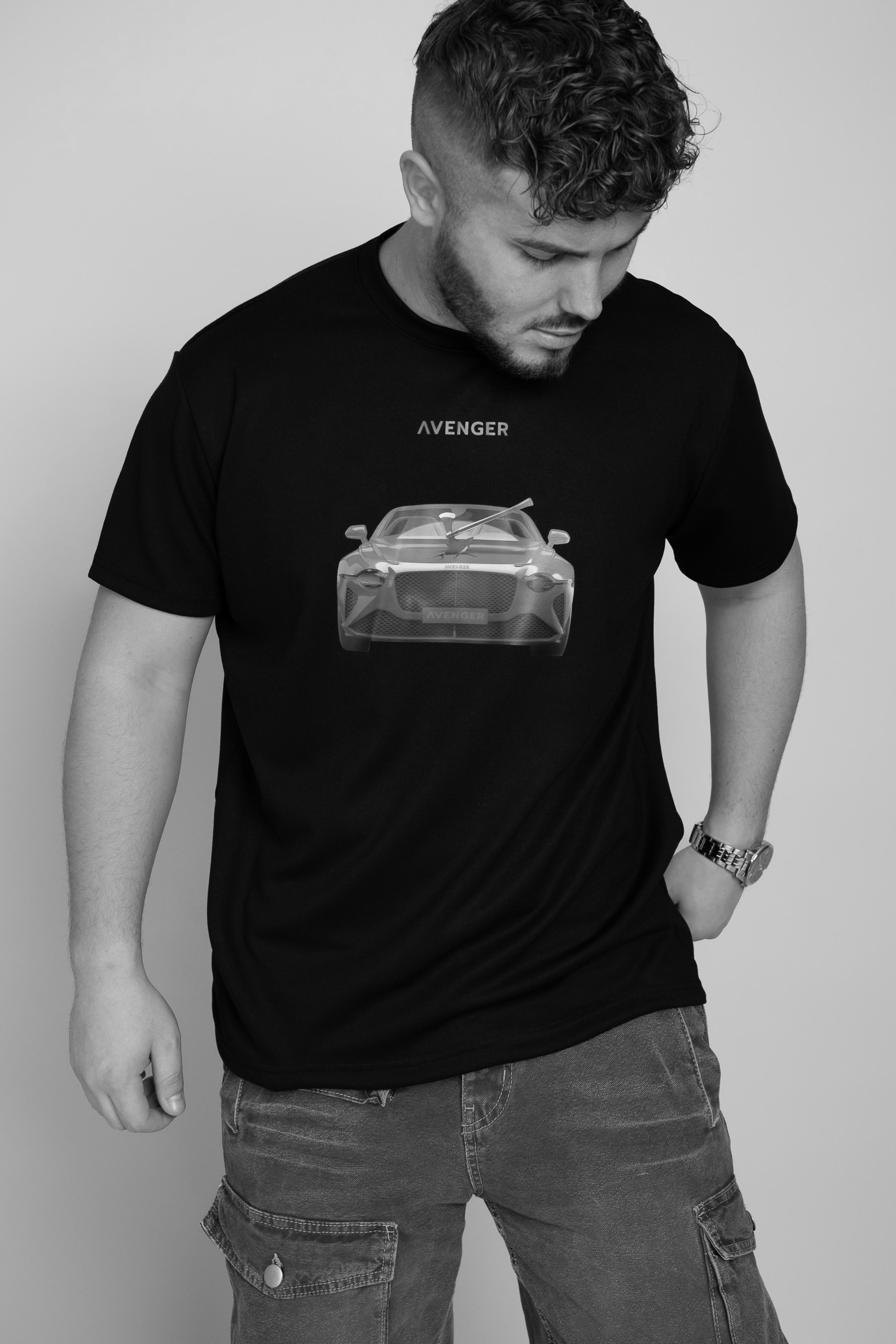 Тениска "U r next"