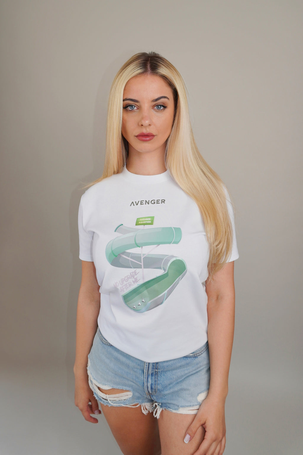 Тениска "No upgrade"